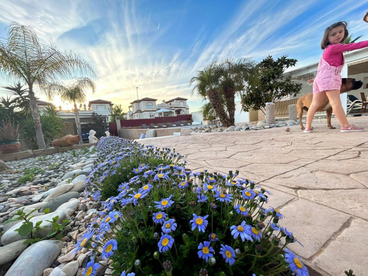 Fantastica Villa Familiar En La Marina San Fulgencio Exterior foto